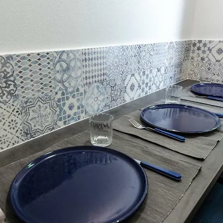 Joivy Charming House For 12, With Patio In Vernazza