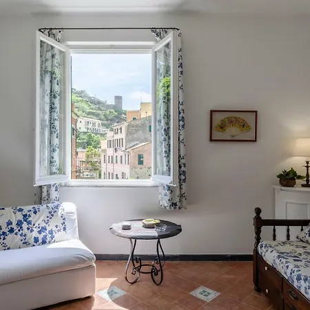 Joivy Charming House For 12, With Patio In Dom wakacyjny Vernazza